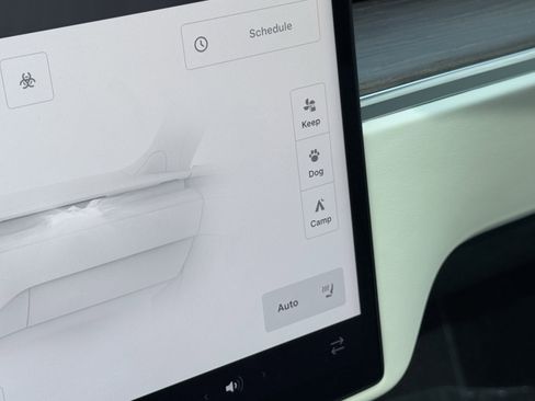 Used 2025 Tesla Model S image 69