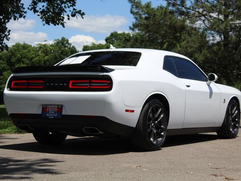 Used 2021 Dodge Challenger R/T Scat Pack RWD image 7