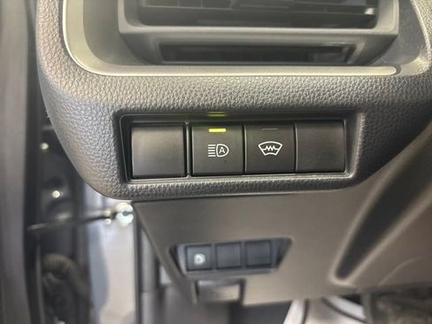 Used 2025 Toyota Prius LE FWD image 29
