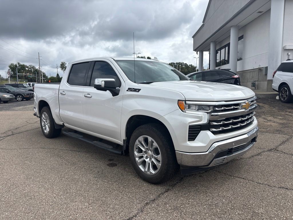 Used 2024 Chevrolet Silverado 1500 LTZ w/ LTZ Premium Package AWD/4WD image 1