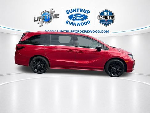 Used 2025 Honda Odyssey Sport-L image 4