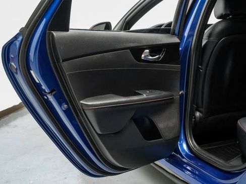 Used 2021 Kia Forte GT image 50