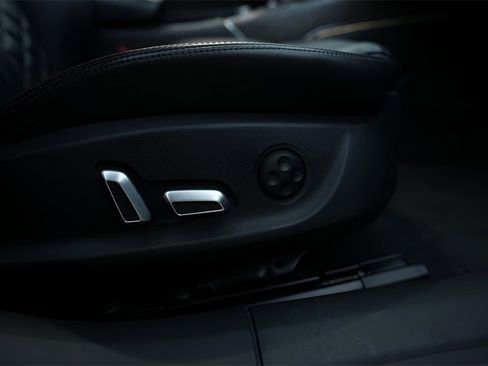 Used 2017 Audi A7 3.0T Competition Prestige w/ Driver Assistance Package image 34