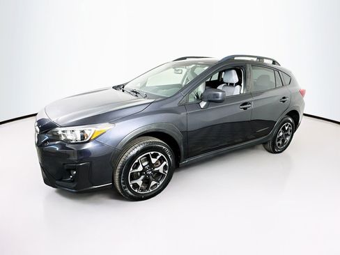 Used 2019 Subaru Crosstrek 2.0i Premium w/ Eyesight System image 4