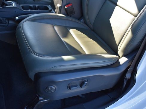 Used 2024 Jeep Gladiator Mojave image 15