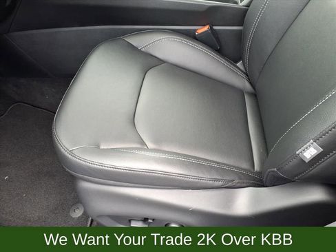 New 2026 Jeep Compass Limited image 9