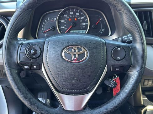 Used 2013 Toyota RAV4 LE image 14