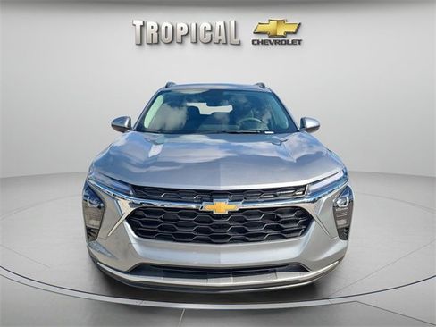New 2026 Chevrolet Trax LT image 8