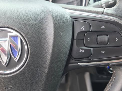 Used 2021 Buick Encore GX Select image 15