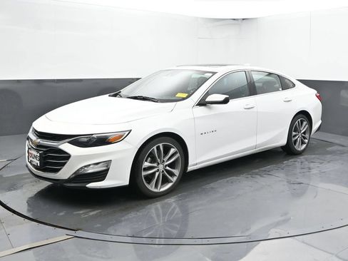 Used 2023 Chevrolet Malibu LT w/ Driver Confidence Package FWD image 8