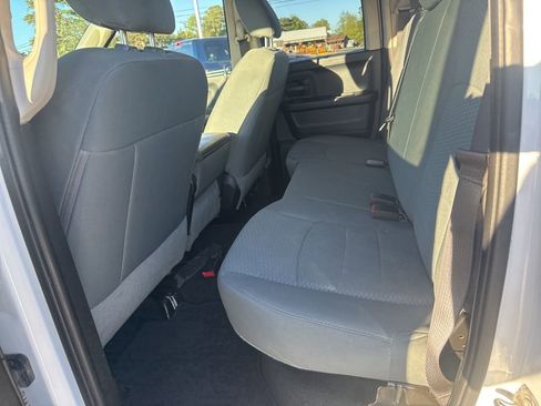 Used 2019 RAM 1500 Tradesman w/ Chrome Plus Package RWD image 8