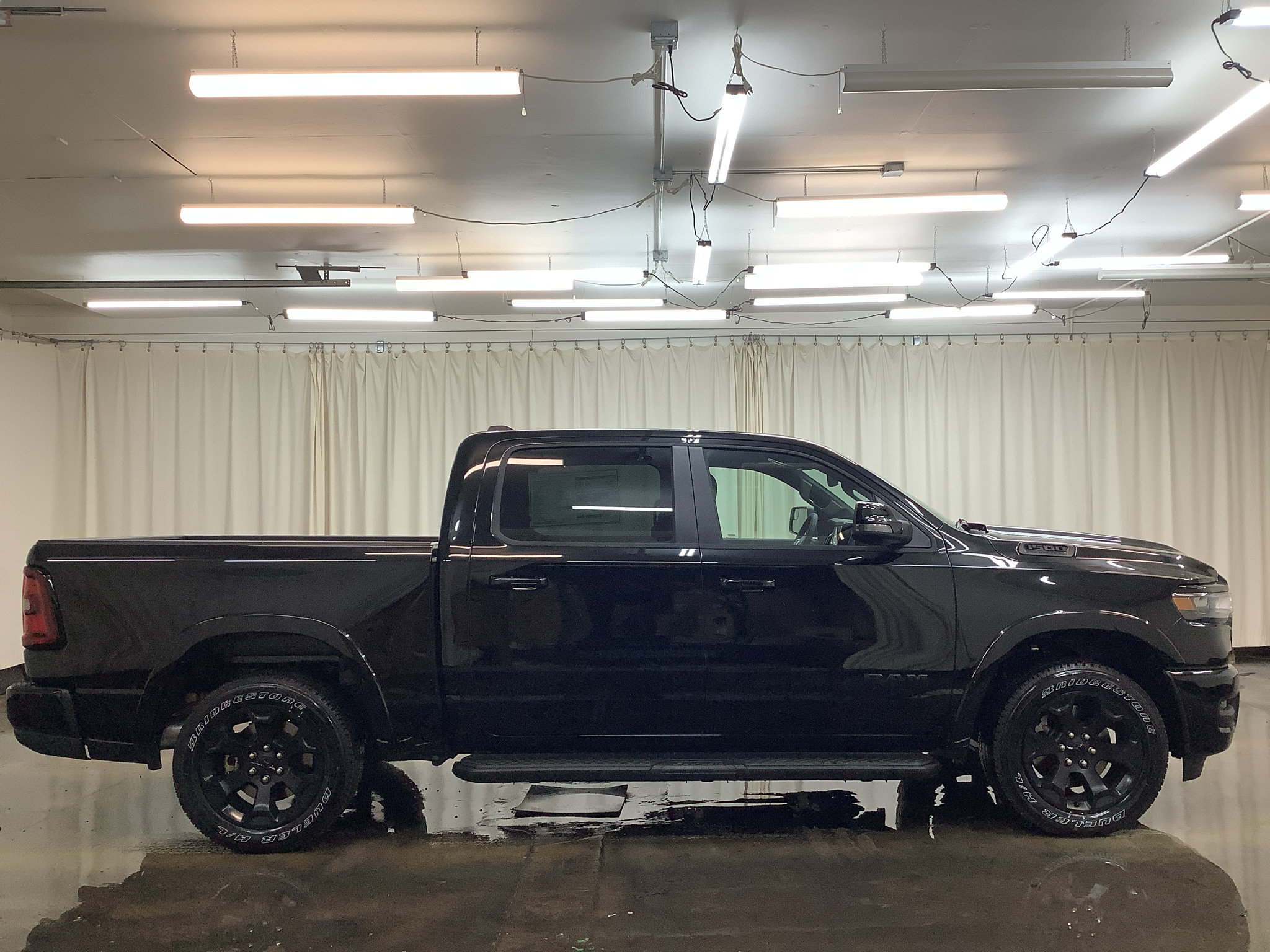 New 2026 RAM 1500 Big Horn w/ Night Edition AWD/4WD image 4