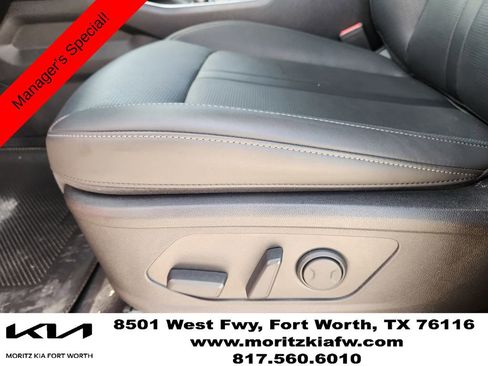 New 2025 Kia Sorento S image 17