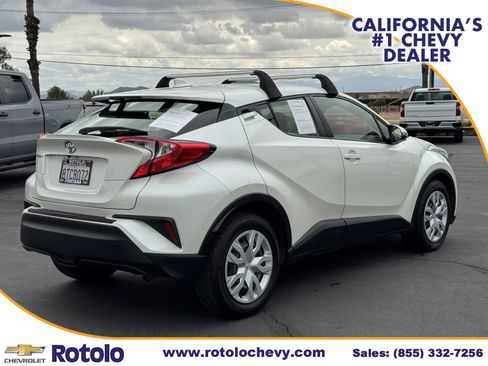 Used 2020 Toyota C-HR LE FWD image 6