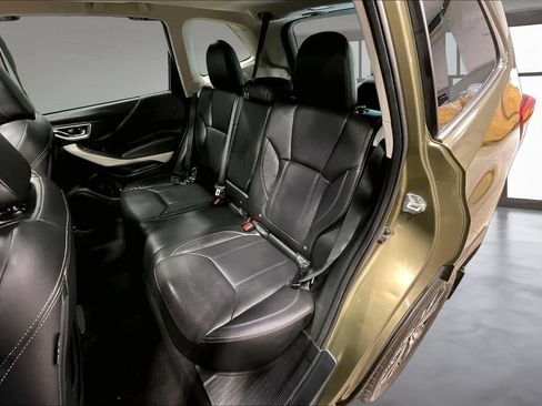 Used 2023 Subaru Forester Limited AWD/4WD image 22
