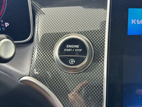 Used 2025 Mercedes-Benz GLC 43 AMG 4MATIC image 22