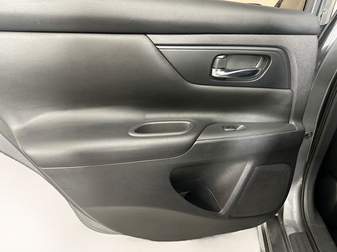 Used 2018 Nissan Altima 2.5 S w/ S Convenience Package FWD image 24