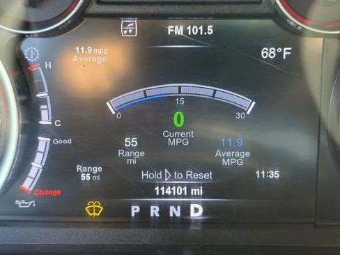 Used 2017 RAM 1500 Classic SLT AWD/4WD image 18