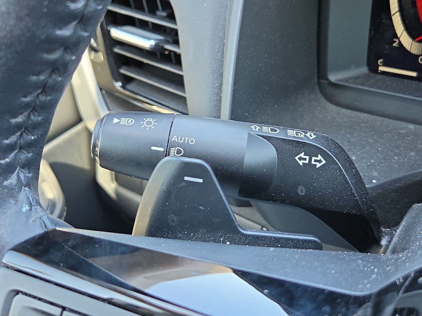 Used 2023 Nissan Rogue Platinum FWD image 27