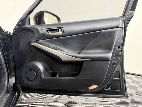 Used 2018 Lexus IS 300 w/ Accessory Package 2 RWD image 41