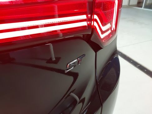 Used 2024 Buick Encore GX Sport Touring w/ Experience Buick Package image 33