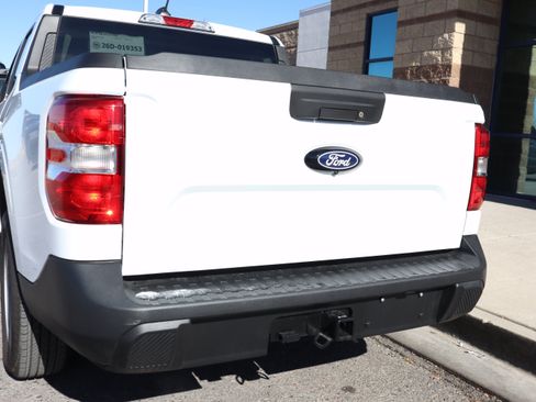 Used 2025 Ford Maverick XL w/ Equipment Group 102A image 19