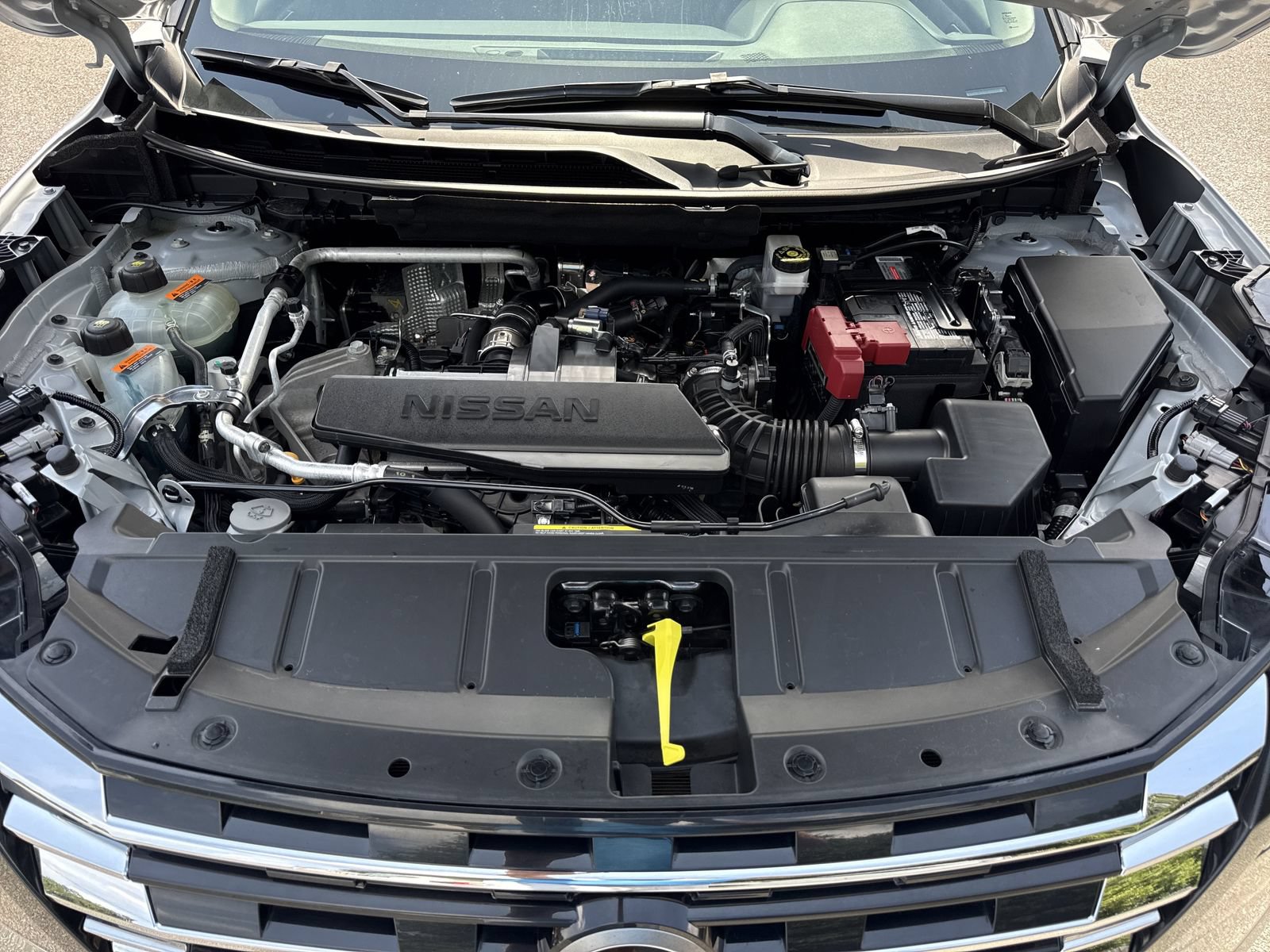Used 2025 Nissan Rogue S FWD image 30