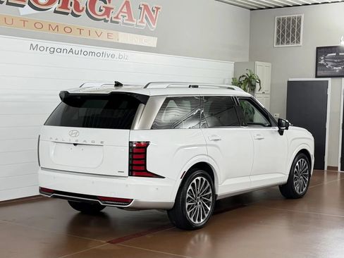Used 2026 Hyundai Palisade Calligraphy AWD/4WD image 3