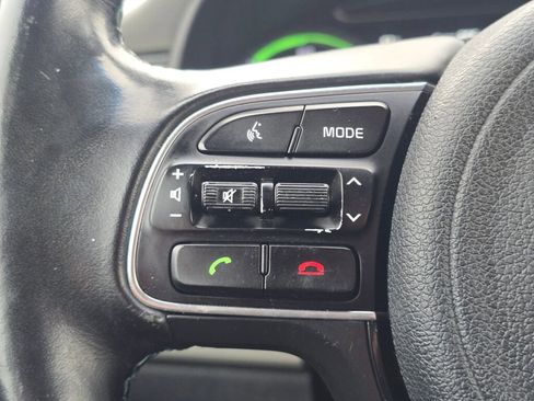Used 2018 Kia Niro EX Premium image 20