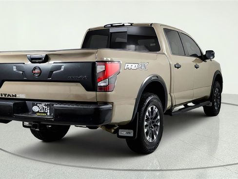 Used 2021 Nissan Titan PRO-4X w/ Pro-4x Convenience Package AWD/4WD image 6