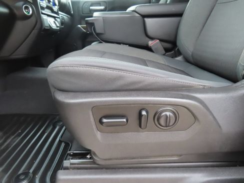 Used 2019 Chevrolet Silverado 1500 LT w/ All-Star Edition AWD/4WD image 6