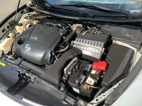 Used 2014 Nissan Maxima 3.5 SV w/ Premium Package FWD image 27