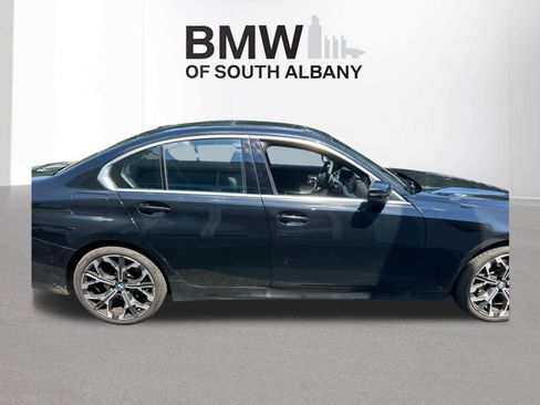 Used 2026 BMW 330i xDrive Sedan w/ Premium Package AWD/4WD image 6