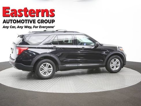 Used 2022 Ford Explorer XLT w/ Equipment Group 202A AWD/4WD image 42