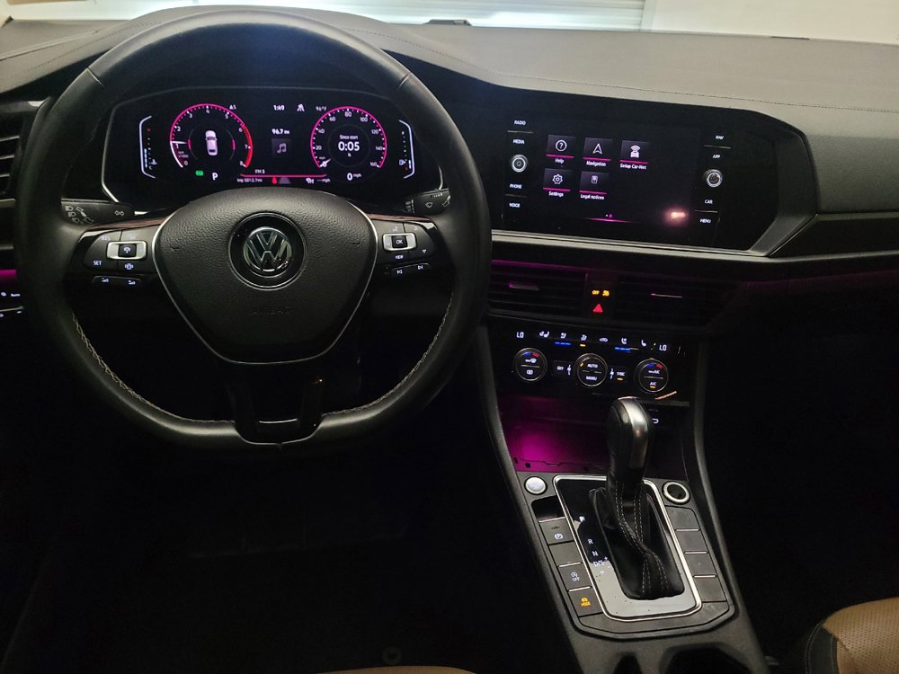 Used 2021 Volkswagen Jetta SEL Premium FWD image 22