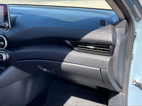 Used 2024 Nissan Sentra SV image 18