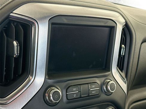 Used 2022 GMC Sierra 1500 SLT w/ SLT Premium Package AWD/4WD image 4