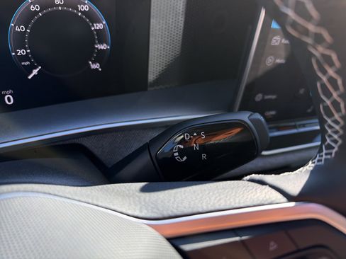 New 2026 Volkswagen Tiguan S image 17