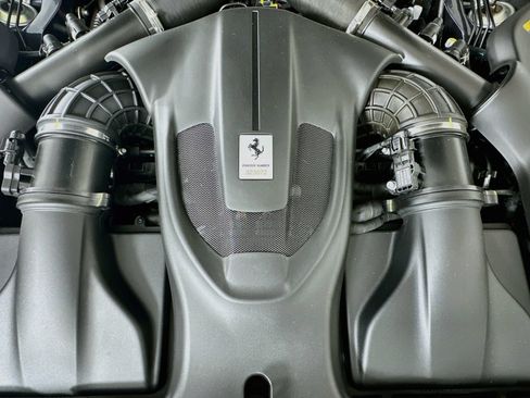 Used 2025 Ferrari Roma Spider RWD image 48