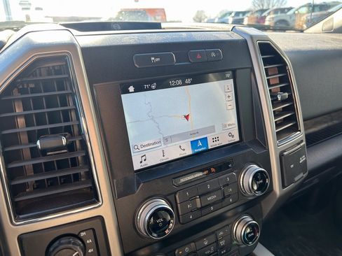 Used 2019 Ford F150 Lariat w/ Equipment Group 502A Luxury image 18