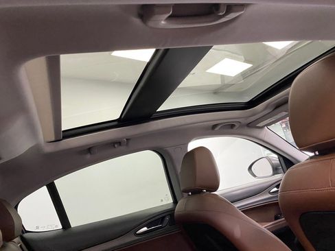 Used 2019 Alfa Romeo Stelvio Ti image 37