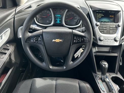 Used 2016 Chevrolet Equinox LS FWD image 16