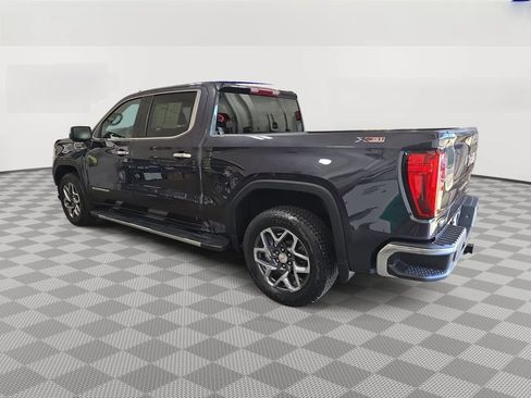 Used 2023 GMC Sierra 1500 SLT w/ SLT Premium Package AWD/4WD image 8