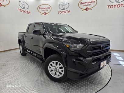 New 2025 Toyota Tacoma SR5