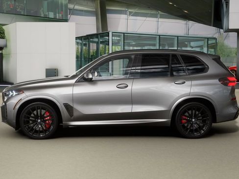 Used 2026 BMW X5 xDrive40i w/ M Sport Package AWD/4WD image 28