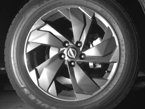 Used 2025 Nissan Rogue SV FWD image 10