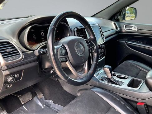 Used 2021 Jeep Grand Cherokee Laredo X AWD/4WD image 14