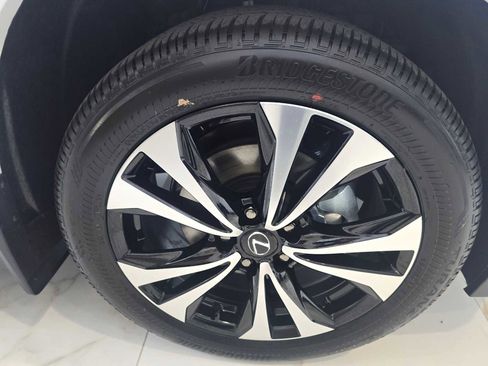 New 2026 Lexus UX 300h AWD image 9