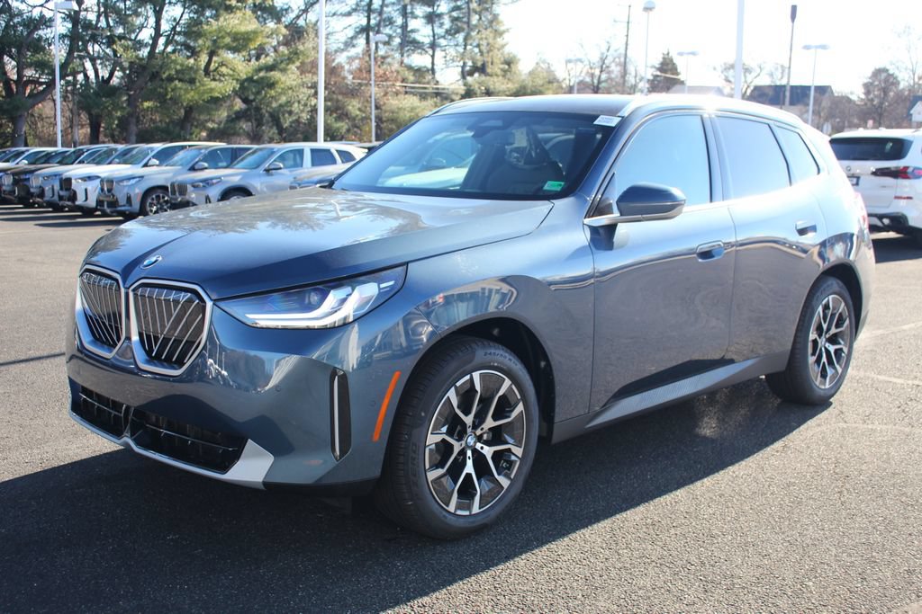 Used 2026 BMW X3 xDrive30i w/ Convenience Package AWD/4WD image 3