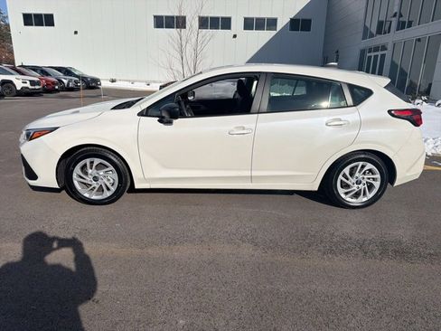 Used 2024 Subaru Impreza 2.0i image 8